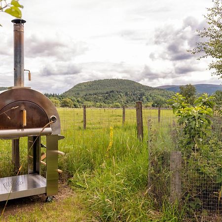 Unique Tiny House With Wood Fired Roll Top Bath In Heart Of The Cairngorms 巴拉特 外观 照片
